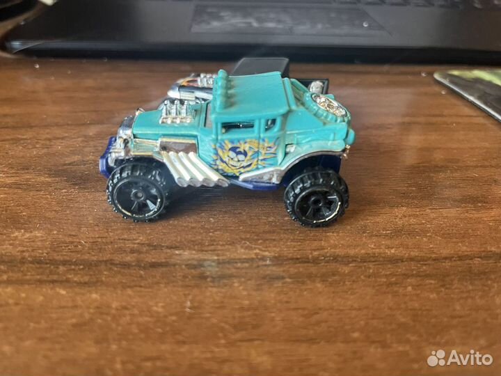 Hot wheels машинки
