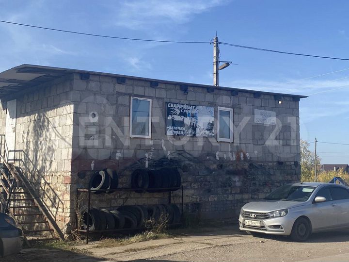 Гараж, > 30 м²