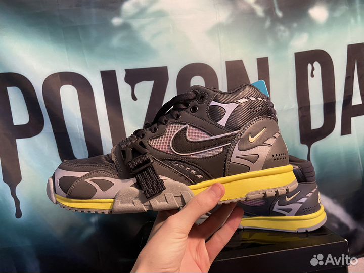 Доставка с Poizon