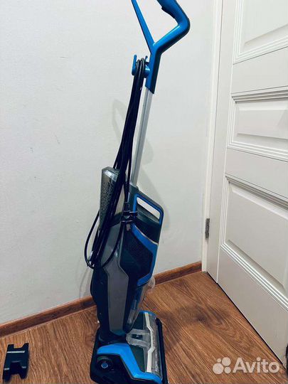 Вертикальный пылесос Bissell