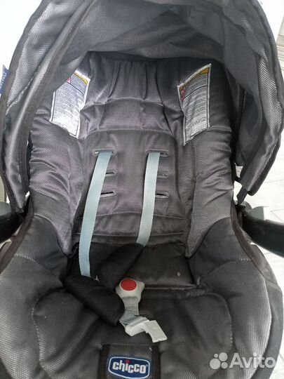 Коляска Chicco 3 в 1