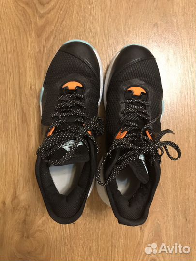 Кроссовки баскебольные Peak 39