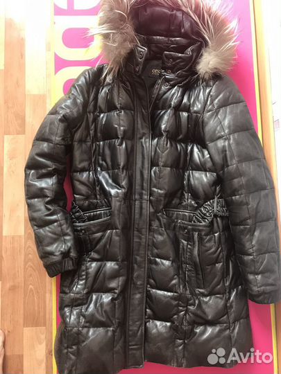 Пуховик итальянской фирмы orsa(натуральная кожа)
