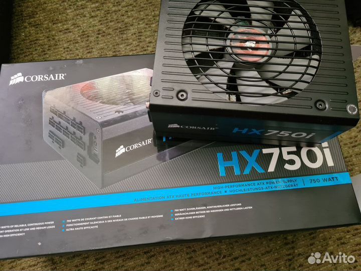 Блок питания Corsair HX750i