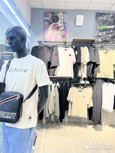 Продам готовый бизнес магазин одежды