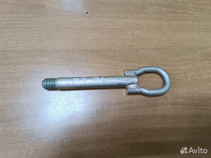 Буксировочный крюк Мазда 3 BL