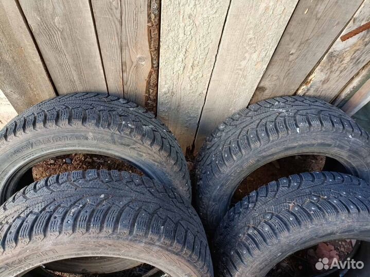 Nokian Tyres Hakkapeliitta 5 205/55 R16 94