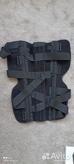 Коленный ортез Тутор