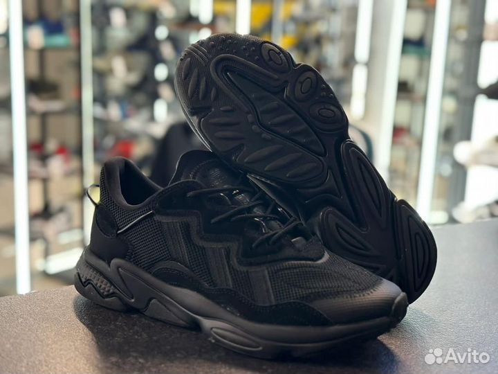 Кроссовки Adidas Ozweego