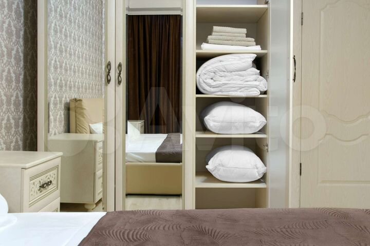 3-к. квартира, 84 м², 1/9 эт.