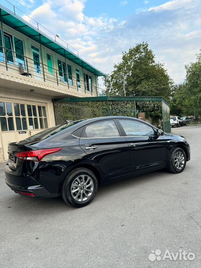 Hyundai Solaris 1.6 AT, 2024, 20 км