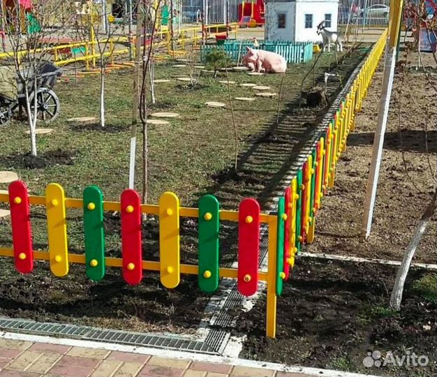 Детские игровые площадки карусели домики