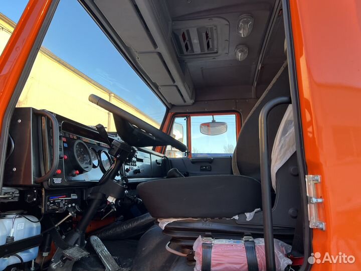 КамАЗ 65115-773094-50 с КМУ, 2023