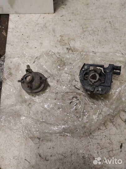 Противотуманная фара птф правая Mazda Cx7 L3-VDT