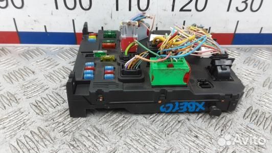 Блок комфорта citroen berlingo 1 (XBE10M301)