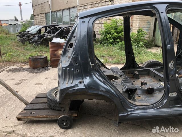 Крыло заднее четверть прав peugeot 107 1.0 мт