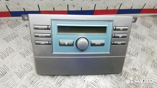 Блок управления печки и климат-контроля toyota cor