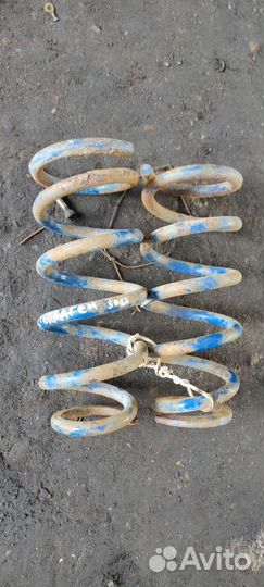 Пружины подвески задние Honda Stepwgn RF3