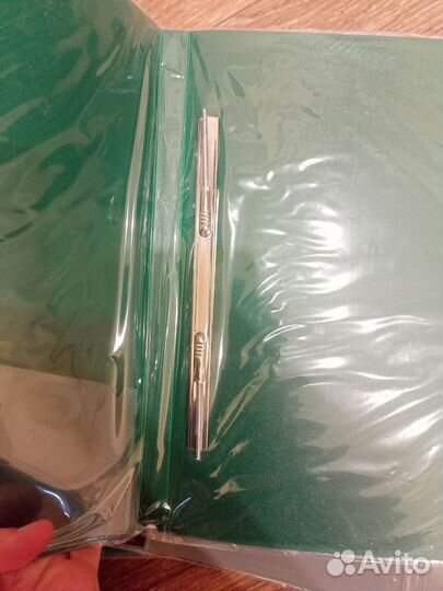 Новые папки для документов 3шт