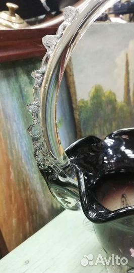 Ваза с ручкой из цветного стекла СССР