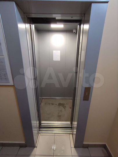 Машиноместо, 10 м²