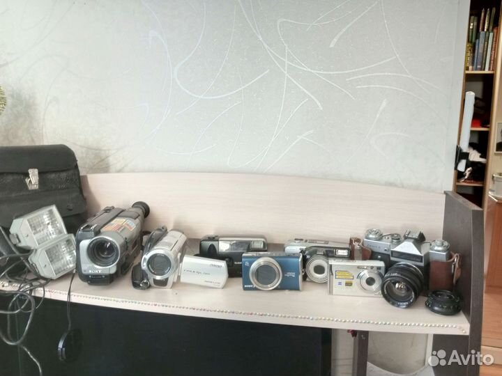 Коллекция фото-видео аппаратуры