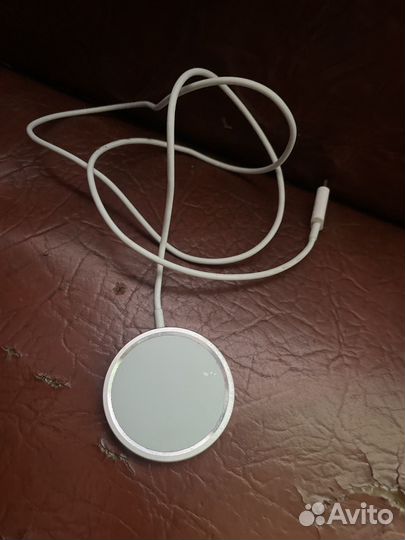 Без проводная зарядка на iPhone