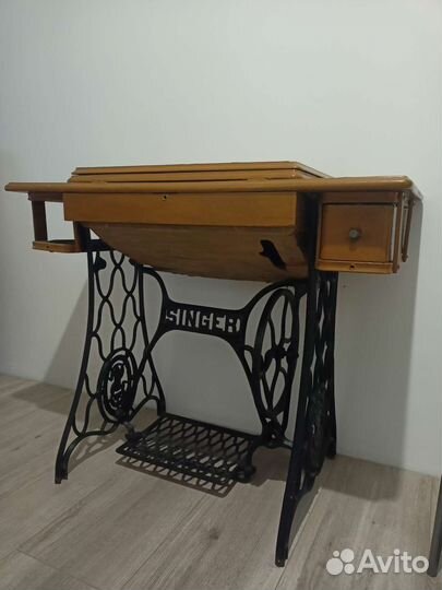 Стол от швейной машинки