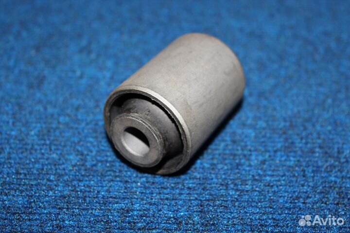 Сайлентблок переднего рычага Q7 Touareg Cayenne