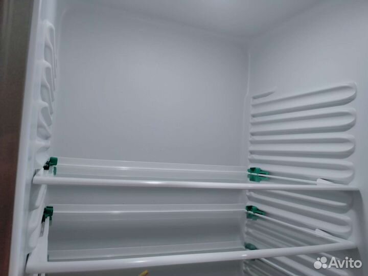 Холодильник новый