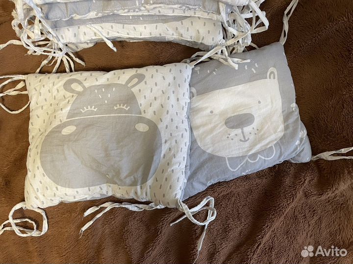 Бортики в детскую кроватку