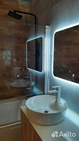 Ремонт квартир под ключ. Монтаж обоев, ламината