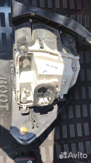 Фонарь задний левый volkswagen polo 5 рестайлинг