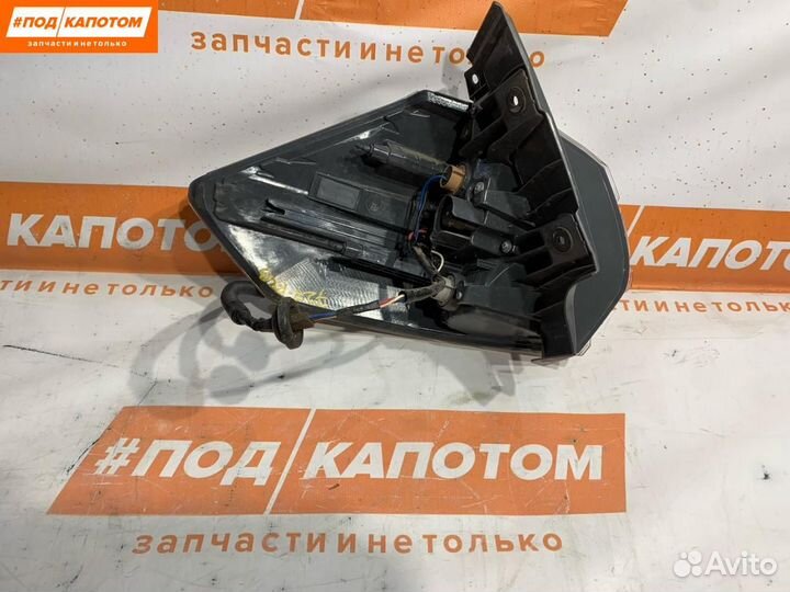 Фонарь задний правый Nissan X-Trail T32 2016