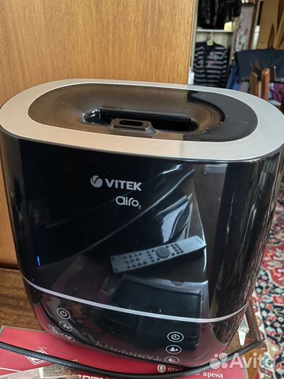 Увлажнитель воздуха Vitek airo2 VT-2335 BK