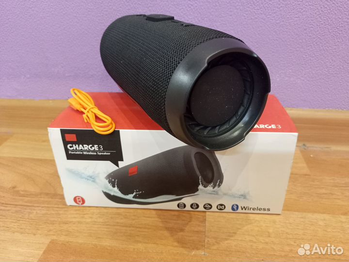 Портативная колонка чёрная новая charge 3