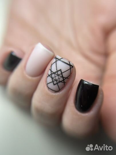 Мастер маникюра