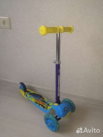 Самокат детский трехколесный светящиеся колеса