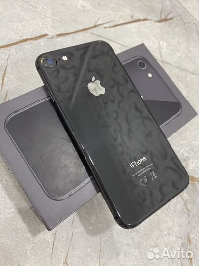 iPhone 8, 64 ГБ
