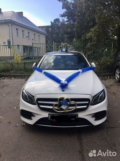 Украшения автомобиля на свадьбу