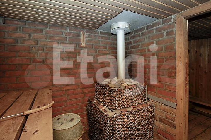 Дача 30 м² на участке 9 сот.