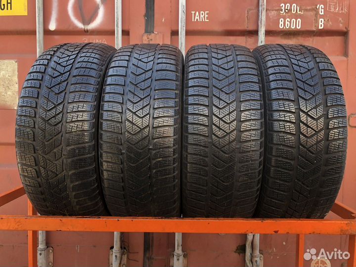 Pirelli Winter Sottozero 3 225/50 R17