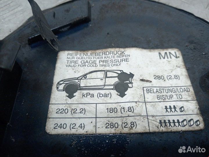 Лючок бензобака для Opel Corsa C 9196447