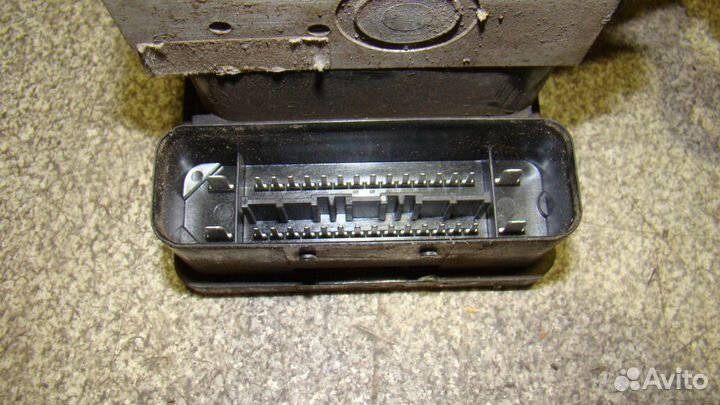 Блок ABS (насос) Skoda Octavia (A4, 1U)