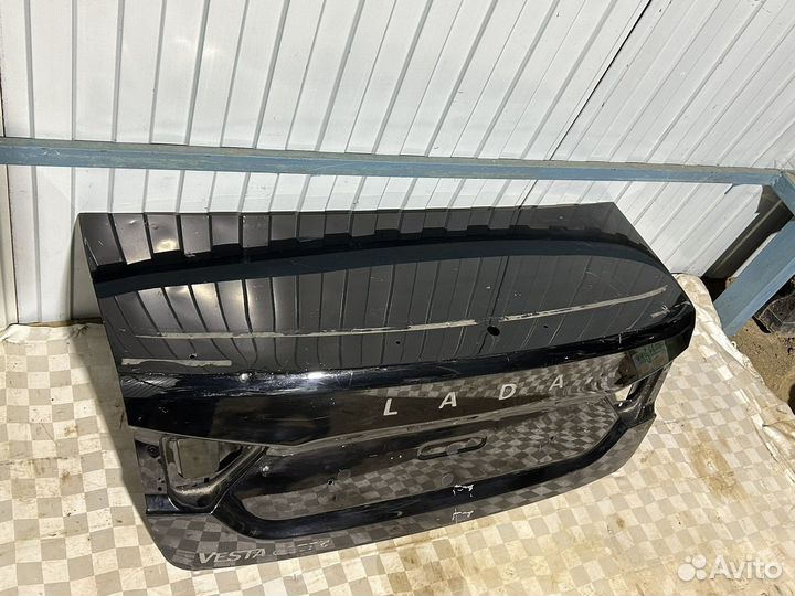 Крышка багажника LADA Vesta/Веста арт678