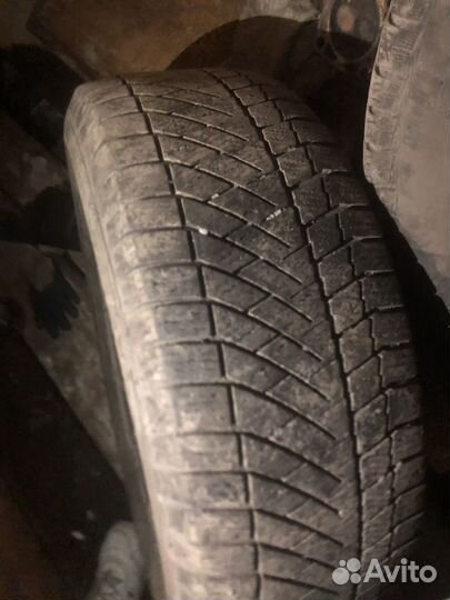 Continental CH 90 SuperContact 235/65 R17