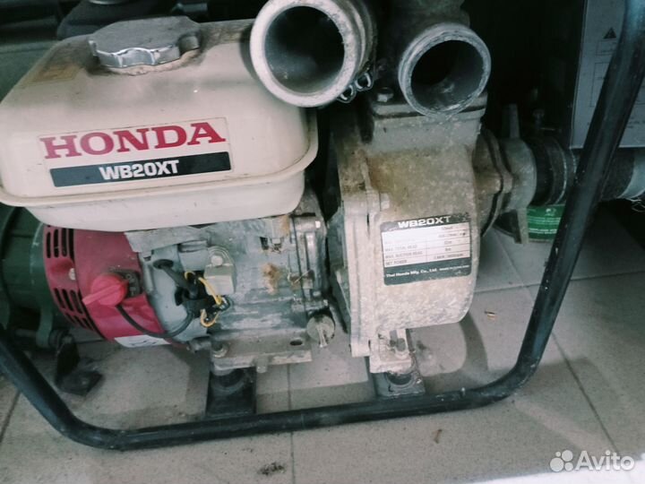 Водяная помпа 