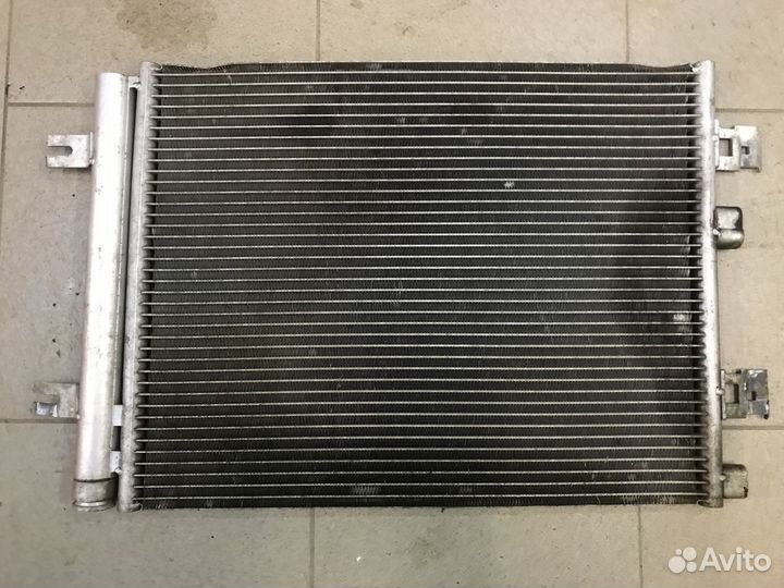 Logan 1 Логан Радиатор кондиционера б.у