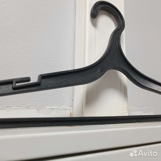 Плечики широкие крепкие 10 шт