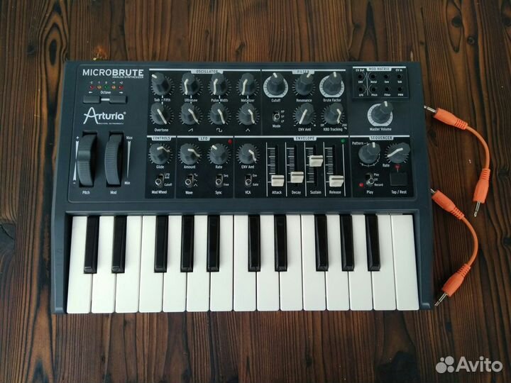 Arturia Microbrute